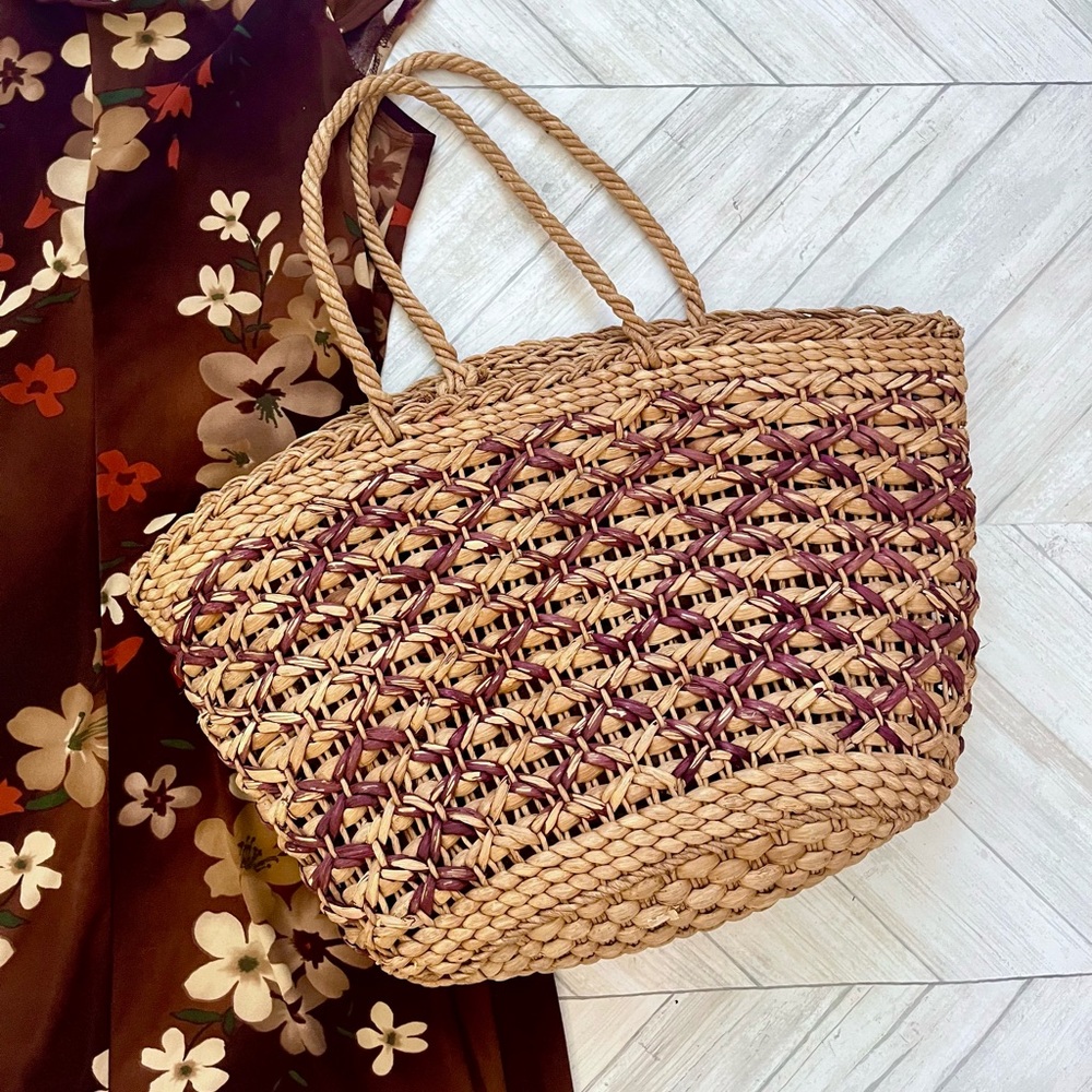 STRAW JUTE BEACHY SHOULDER TOTE